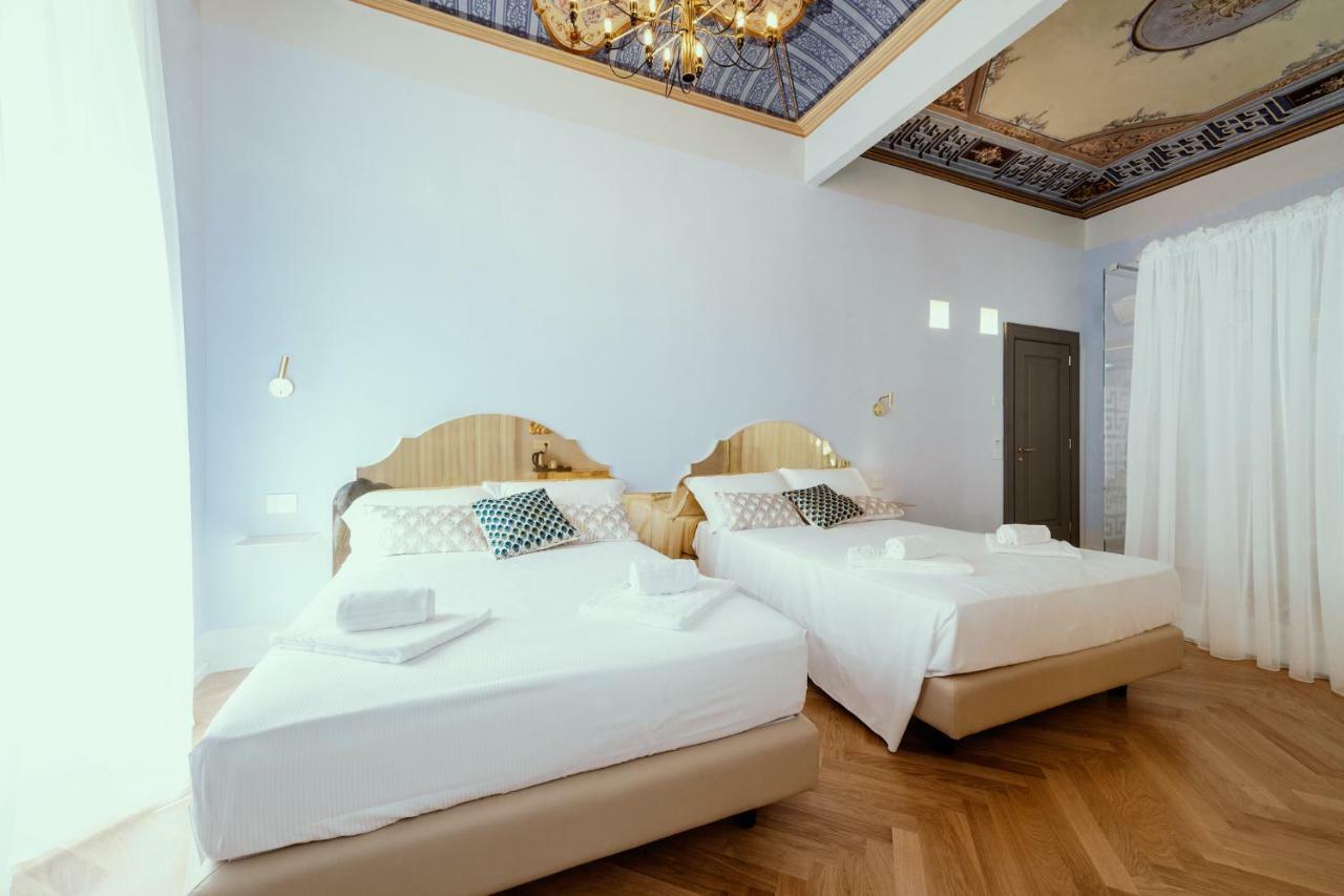 Palazzo Dei Grifoni - Luxury Suites - San Benedetto del Tronto Luaran gambar